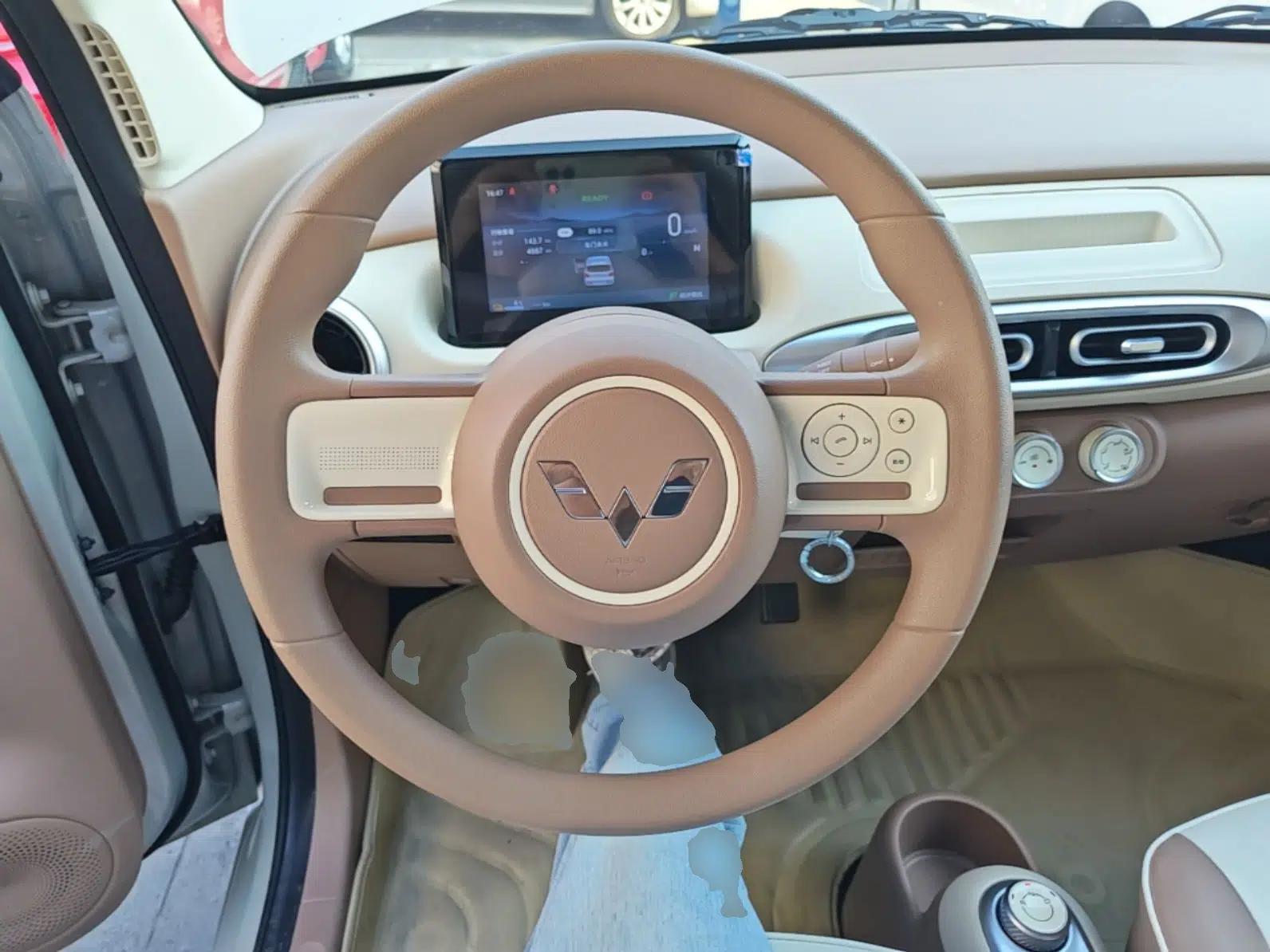 Wuling Hongguang MINIEV 2025 Four-Door Version Advanced Edition — миниатюра 13