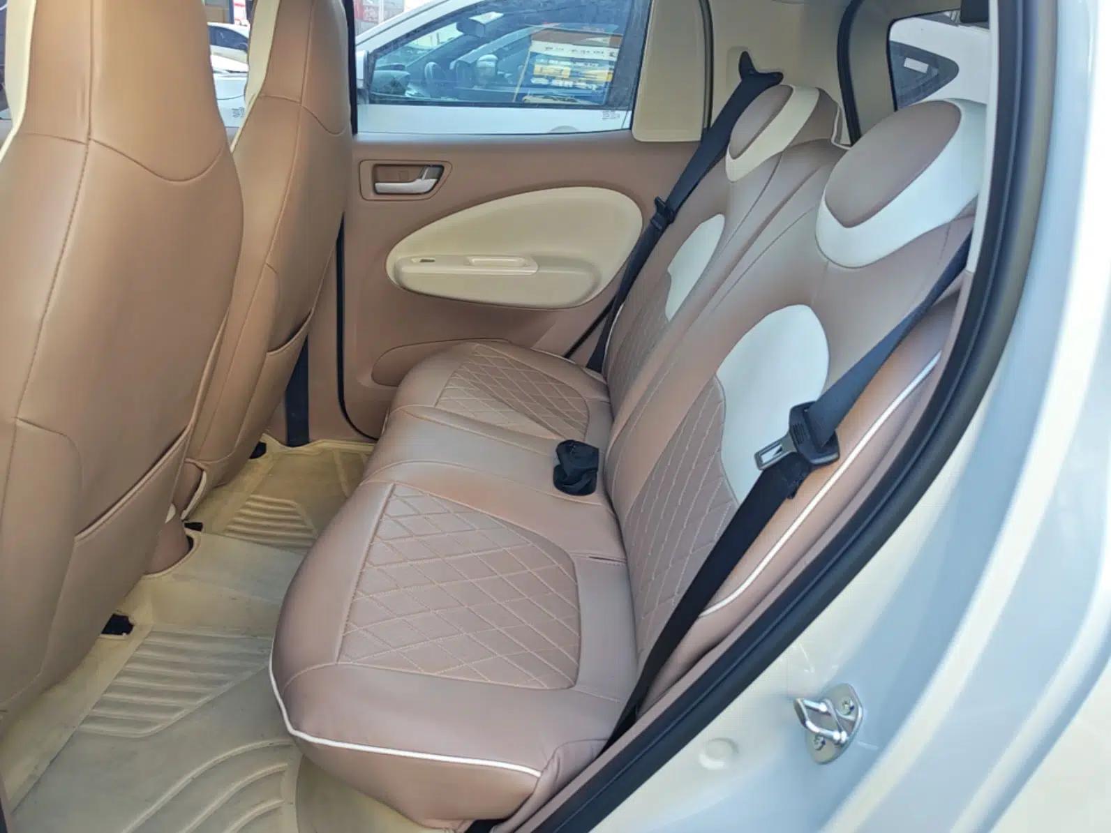 Wuling Hongguang MINIEV 2025 Four-Door Version Advanced Edition — миниатюра 20