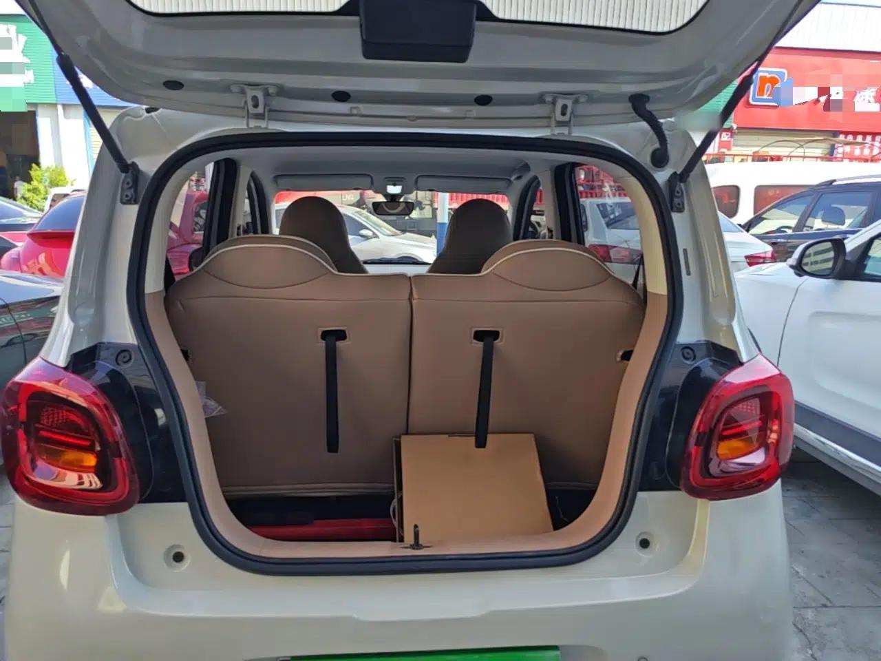 Wuling Hongguang MINIEV 2025 Four-Door Version Advanced Edition — миниатюра 22