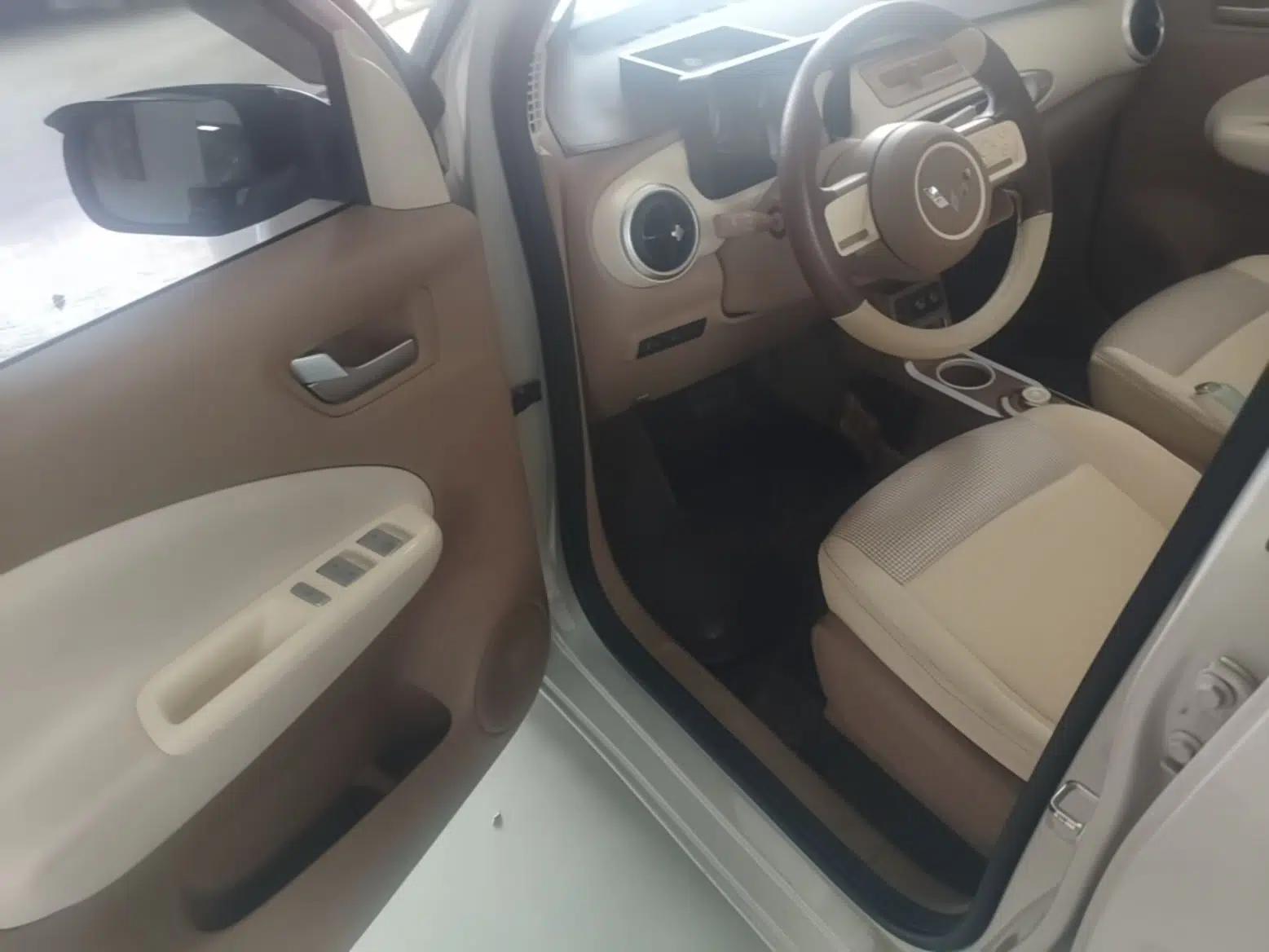 Wuling Hongguang MINIEV 2025 Four-Door Version Advanced Edition — миниатюра 18