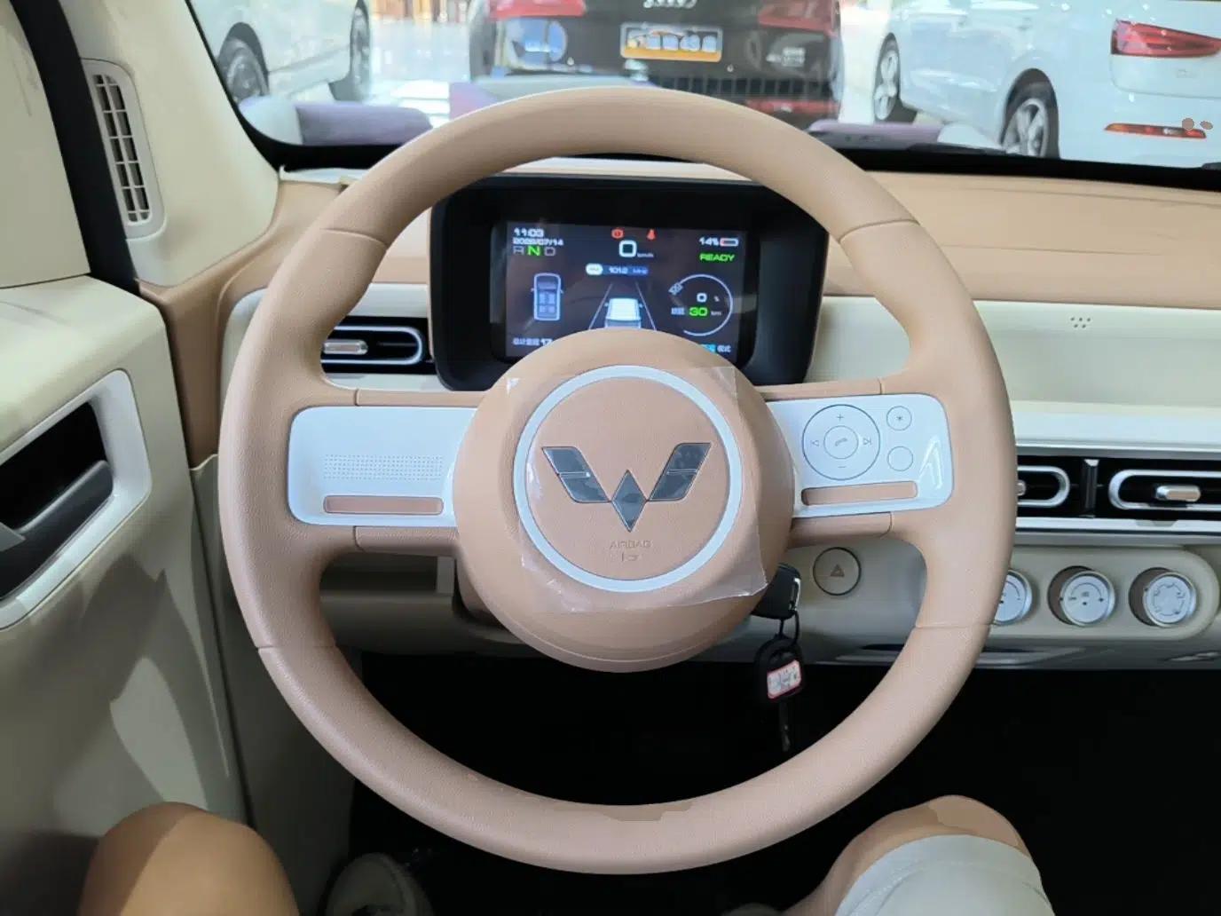 Wuling Hongguang MINIEV 2024 3rd Generation 215km Youth Edition — миниатюра 13