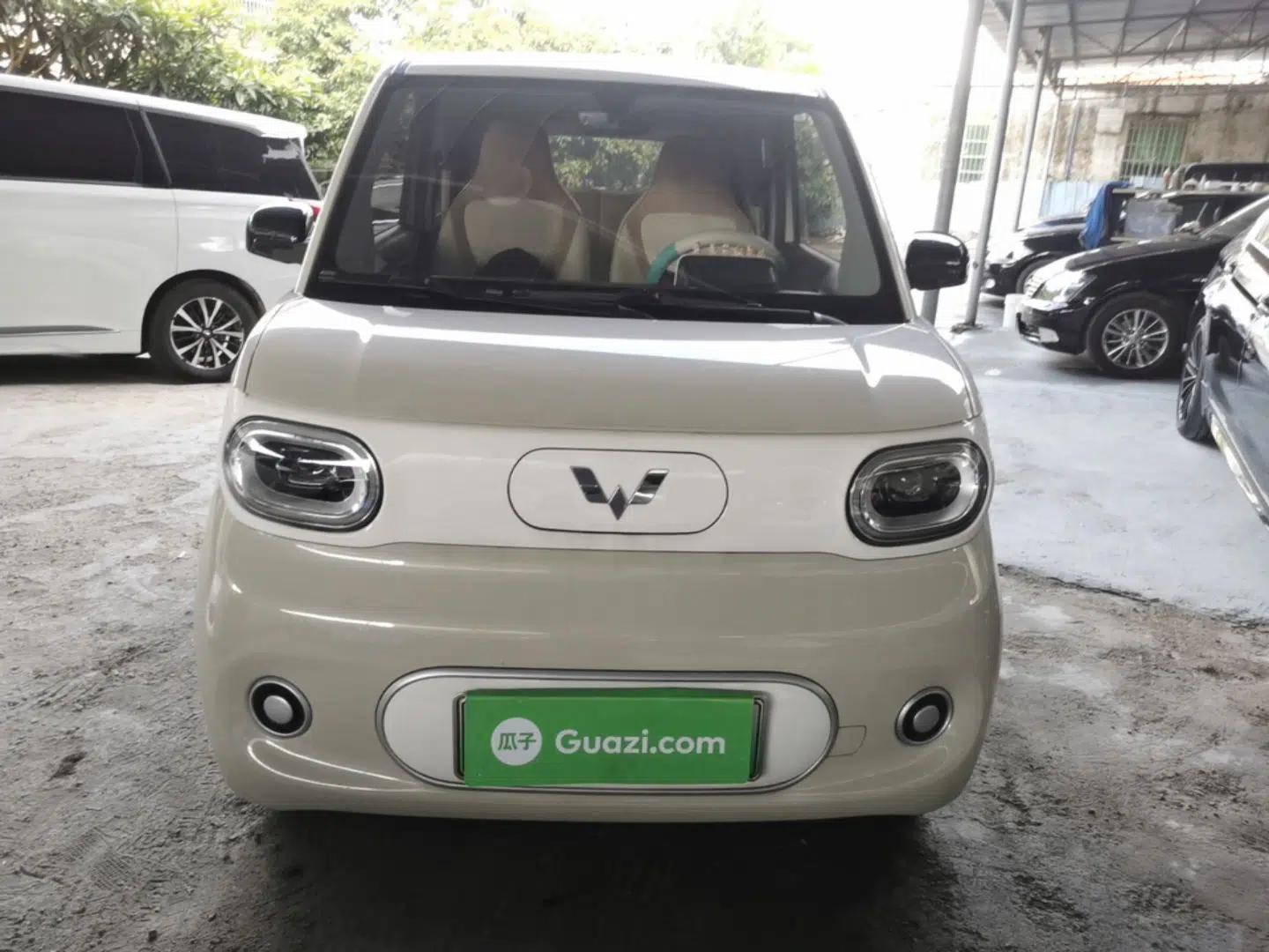 Wuling Hongguang MINIEV 2024 3rd Generation 215km Youth Edition — миниатюра 2