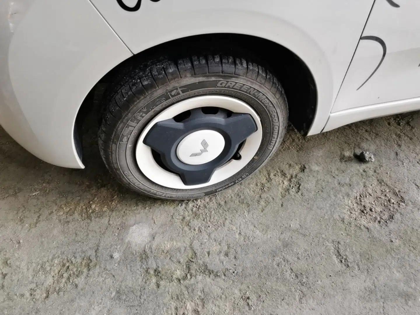 Wuling Hongguang MINIEV 2024 3rd Generation 215km Youth Edition — миниатюра 15