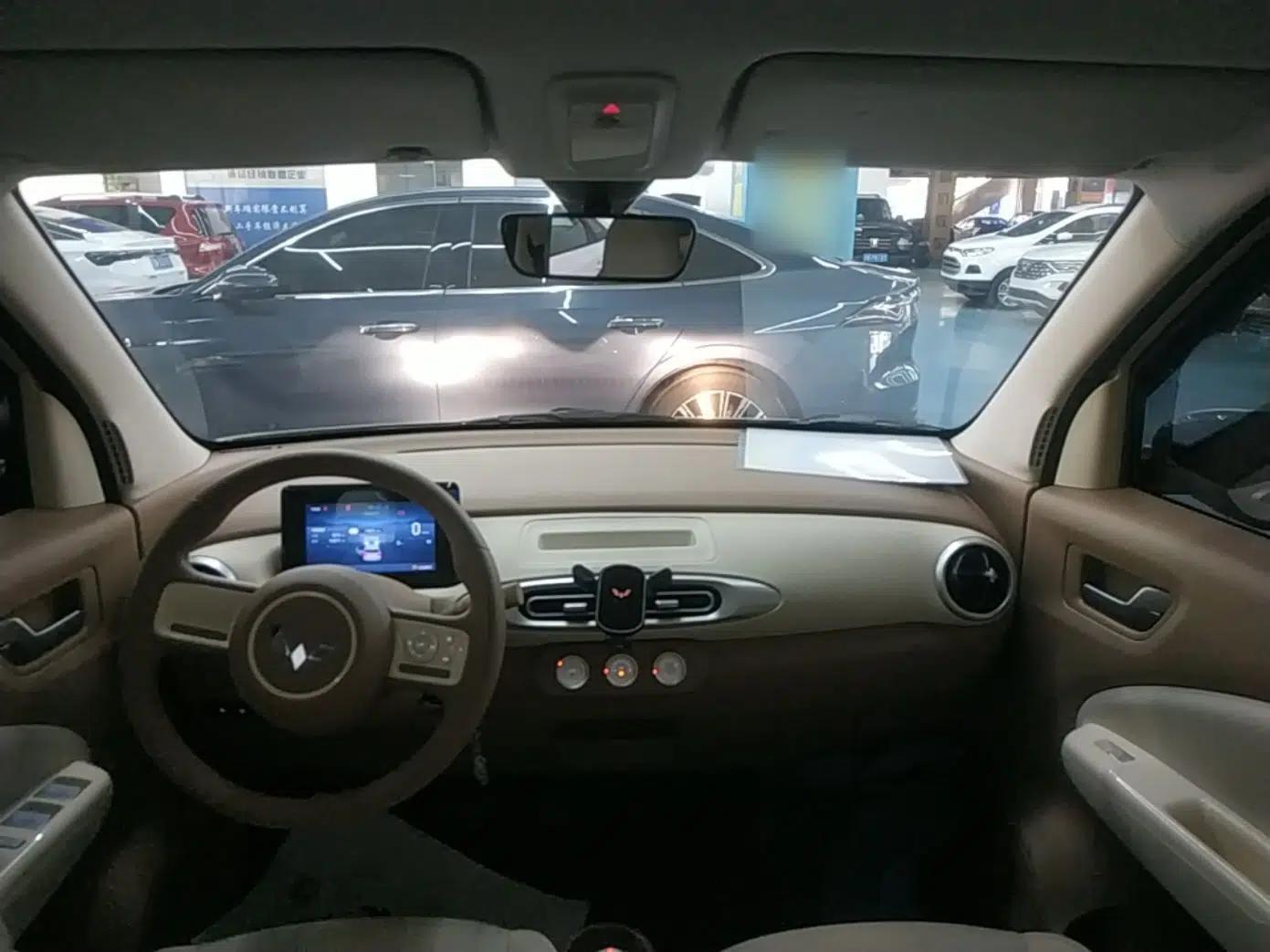 Wuling Hongguang MINIEV 2025 Four-Door Version Advanced Edition — миниатюра 12