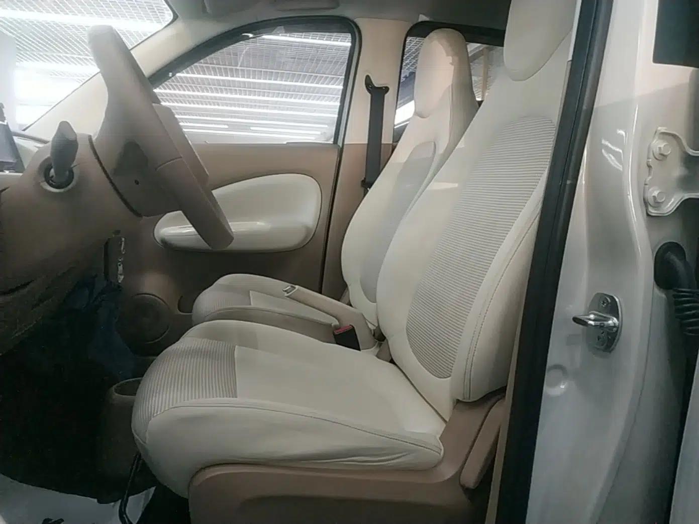 Wuling Hongguang MINIEV 2025 Four-Door Version Advanced Edition — миниатюра 17