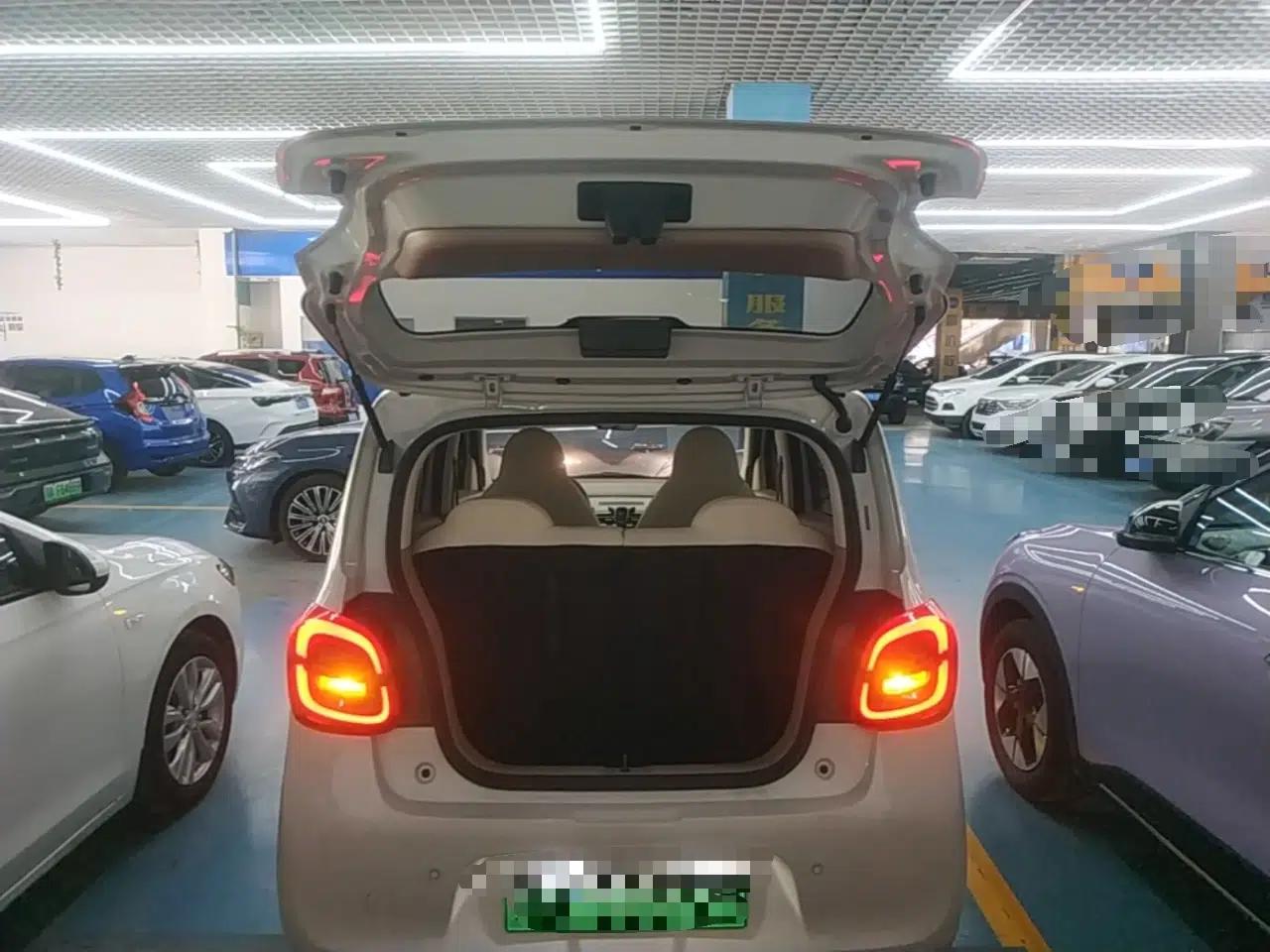 Wuling Hongguang MINIEV 2025 Four-Door Version Advanced Edition — миниатюра 22