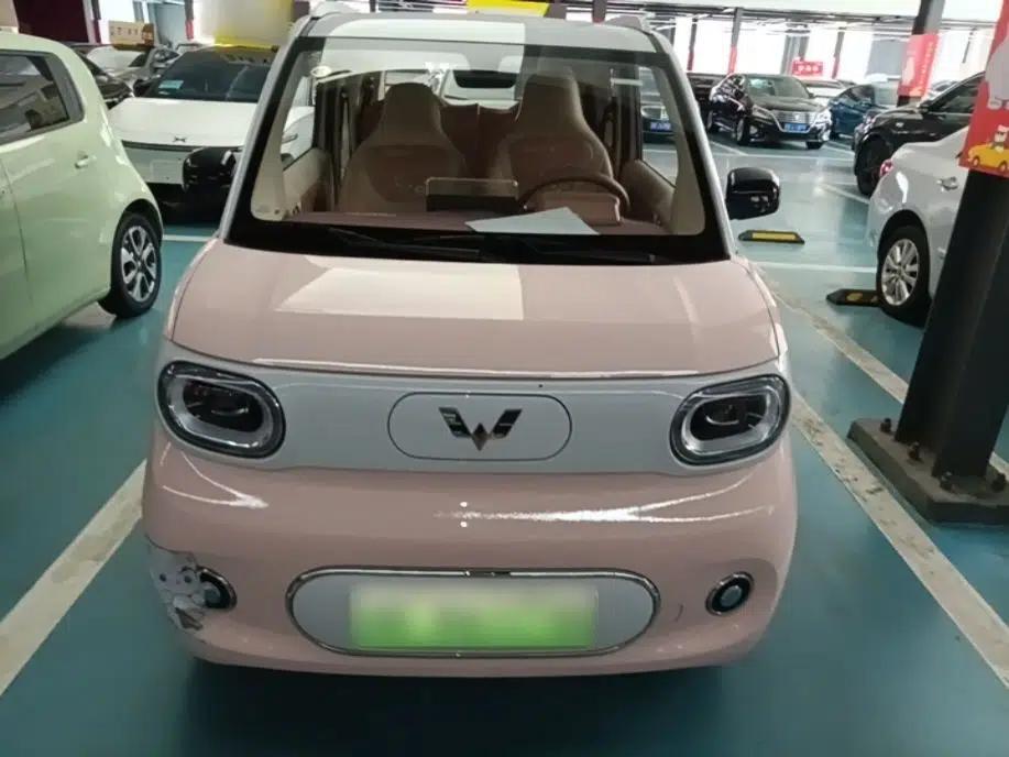 Wuling Hongguang MINIEV 2024 3rd Generation 215km Advanced Version — миниатюра 2