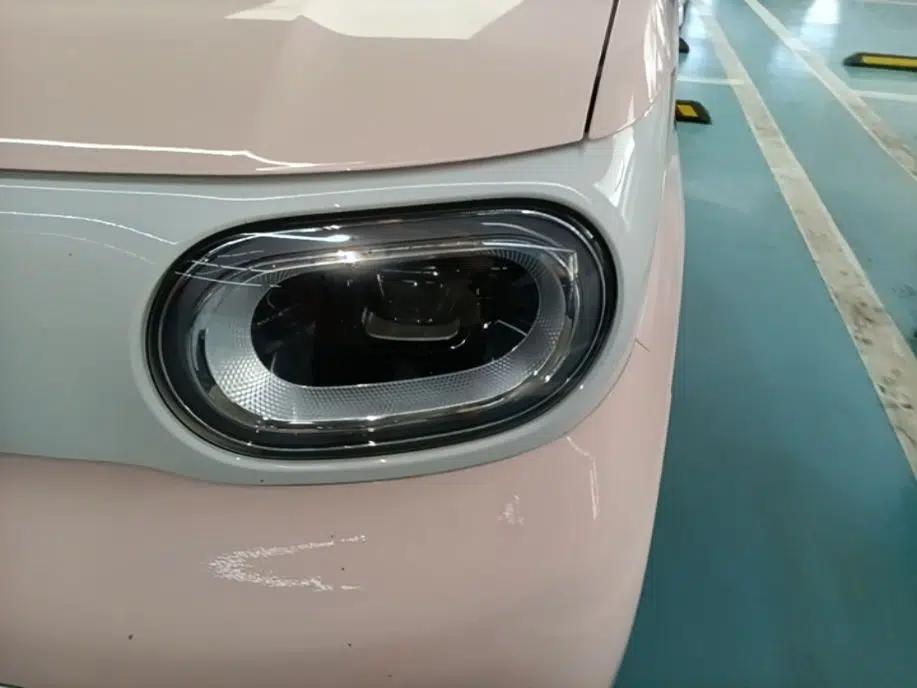 Wuling Hongguang MINIEV 2024 3rd Generation 215km Advanced Version — миниатюра 8