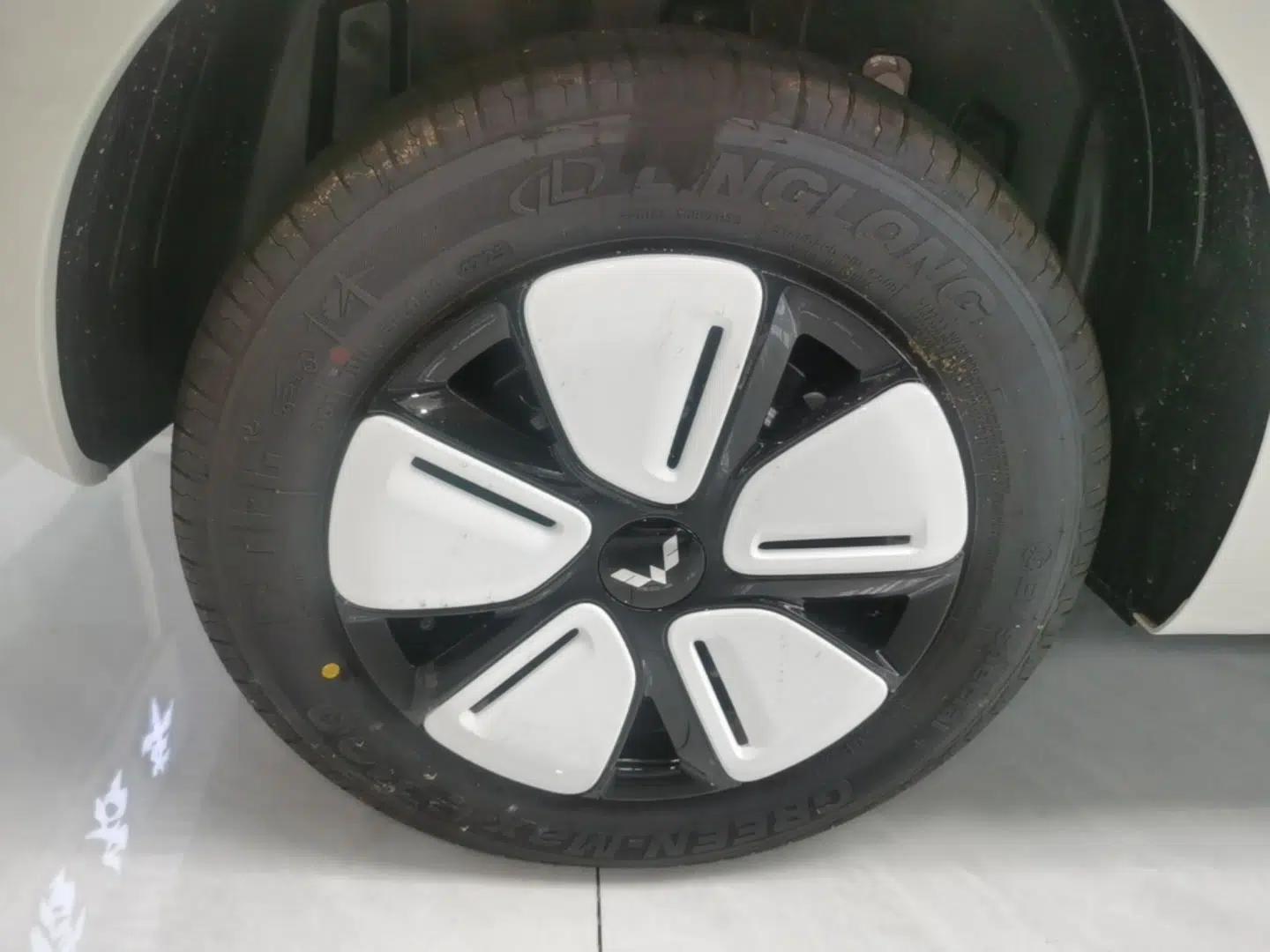 Wuling Hongguang MINIEV 2025 Four-Door Version Advanced Edition — миниатюра 16