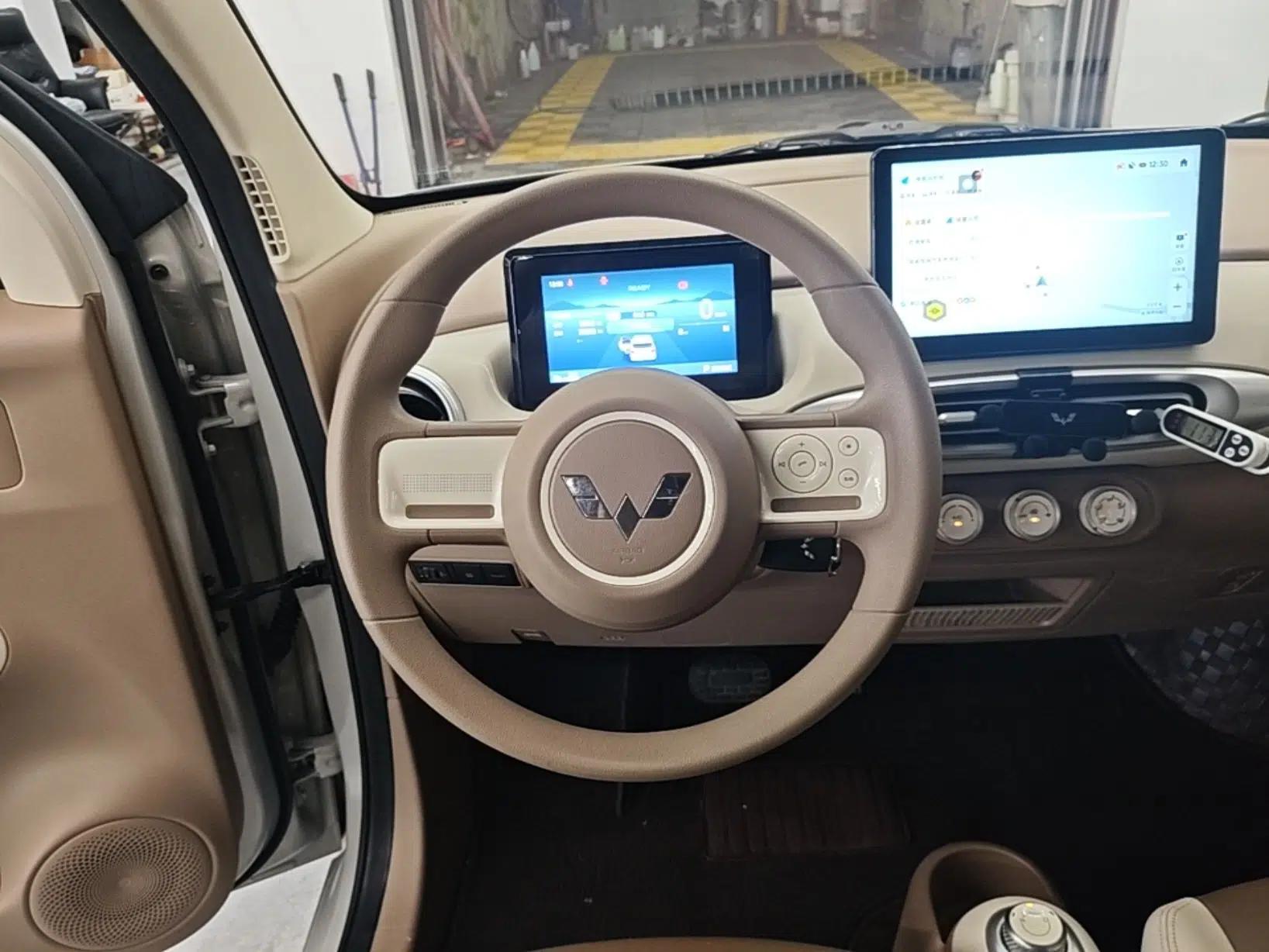 Wuling Hongguang MINIEV 2025 Four-Door Version Advanced Edition — миниатюра 13