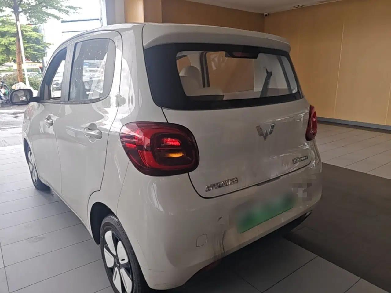 Wuling Hongguang MINIEV 2025 Four-Door Version Premium Edition — миниатюра 4
