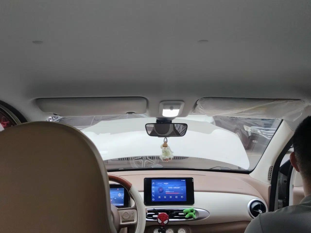 Wuling Hongguang MINIEV 2025 Four-Door Version Zhenxiang+ Edition — миниатюра 15
