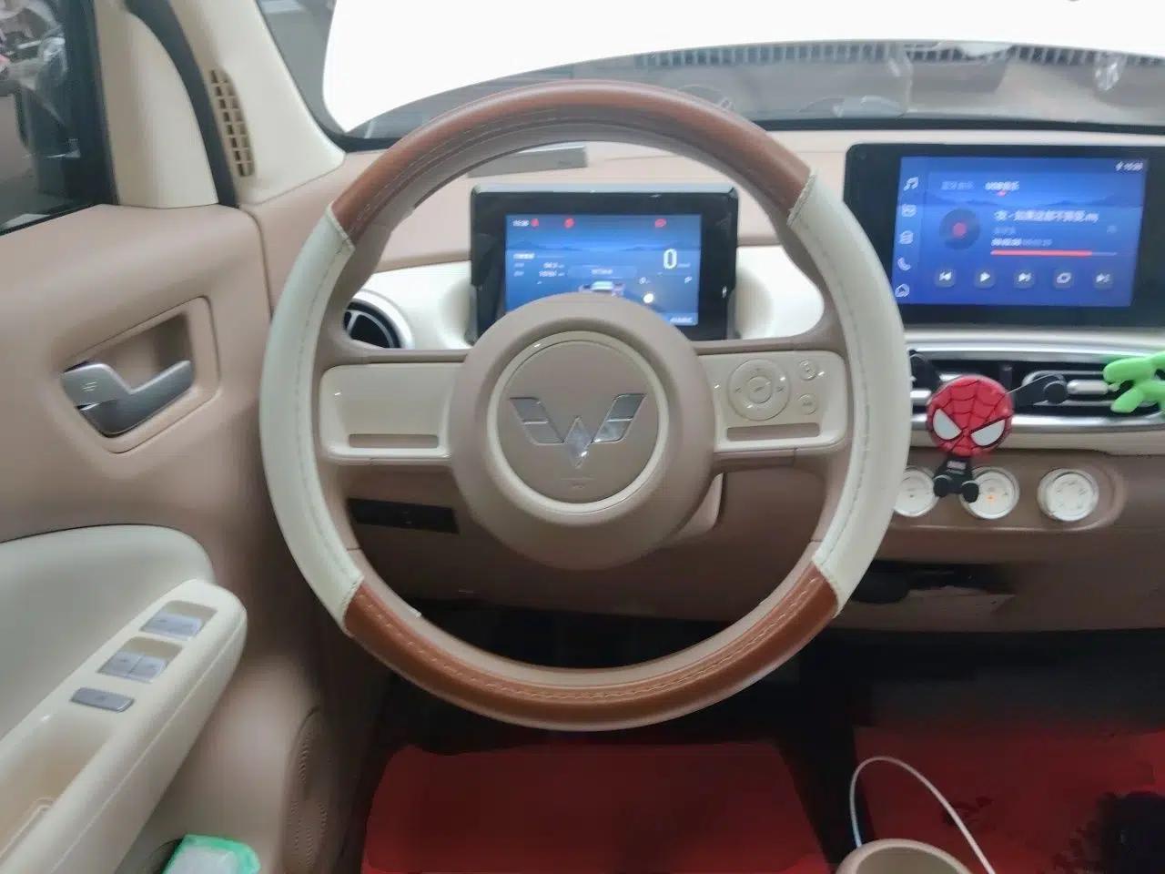 Wuling Hongguang MINIEV 2025 Four-Door Version Zhenxiang+ Edition — миниатюра 7