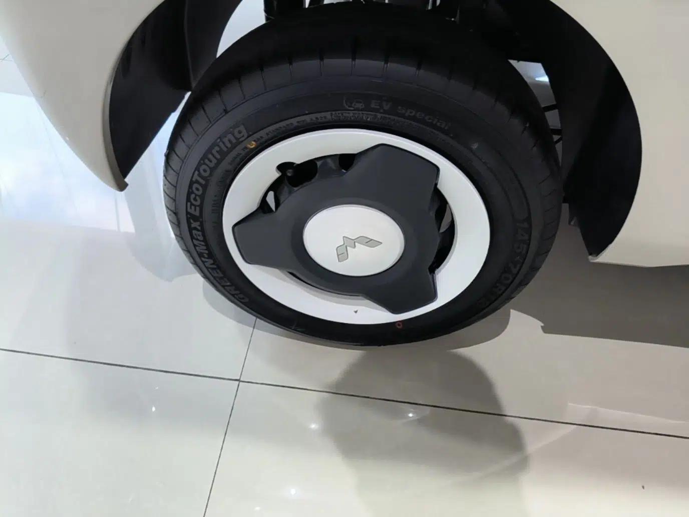 Wuling Hongguang MINIEV 2024 3rd Generation 215km Youth Edition — миниатюра 11