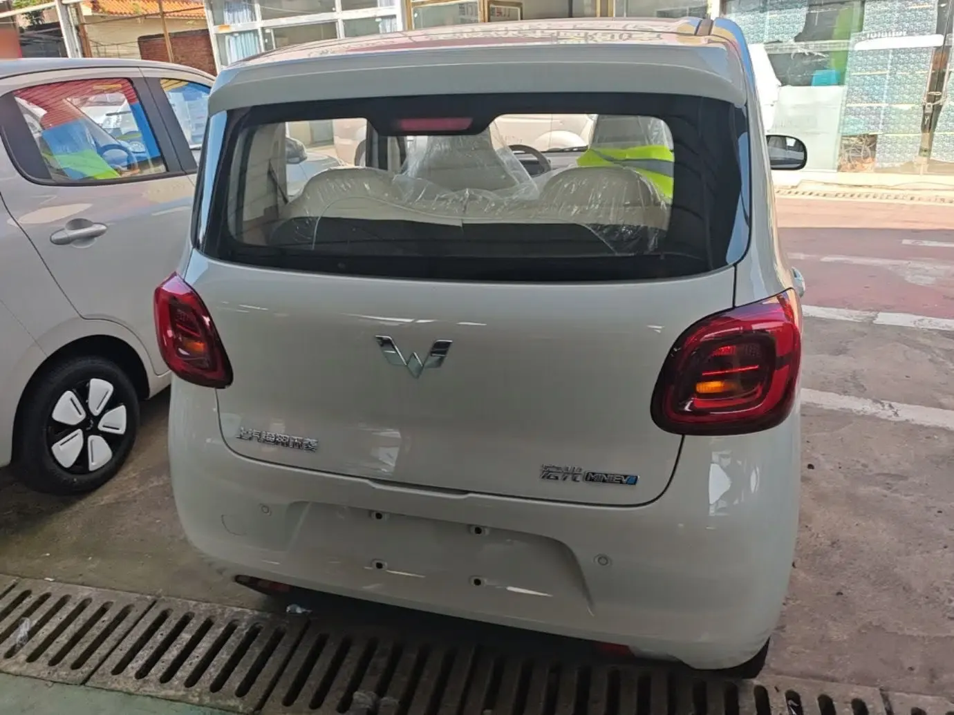 Wuling Hongguang MINIEV 2025 Four-Door Version Advanced Edition — миниатюра 5