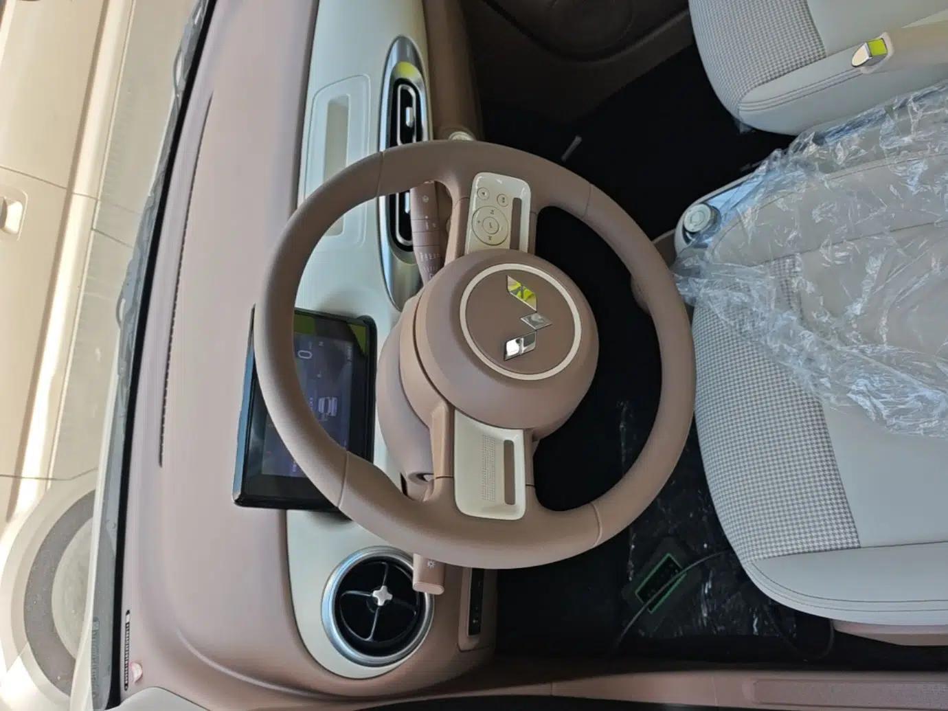 Wuling Hongguang MINIEV 2025 Four-Door Version Advanced Edition — миниатюра 13