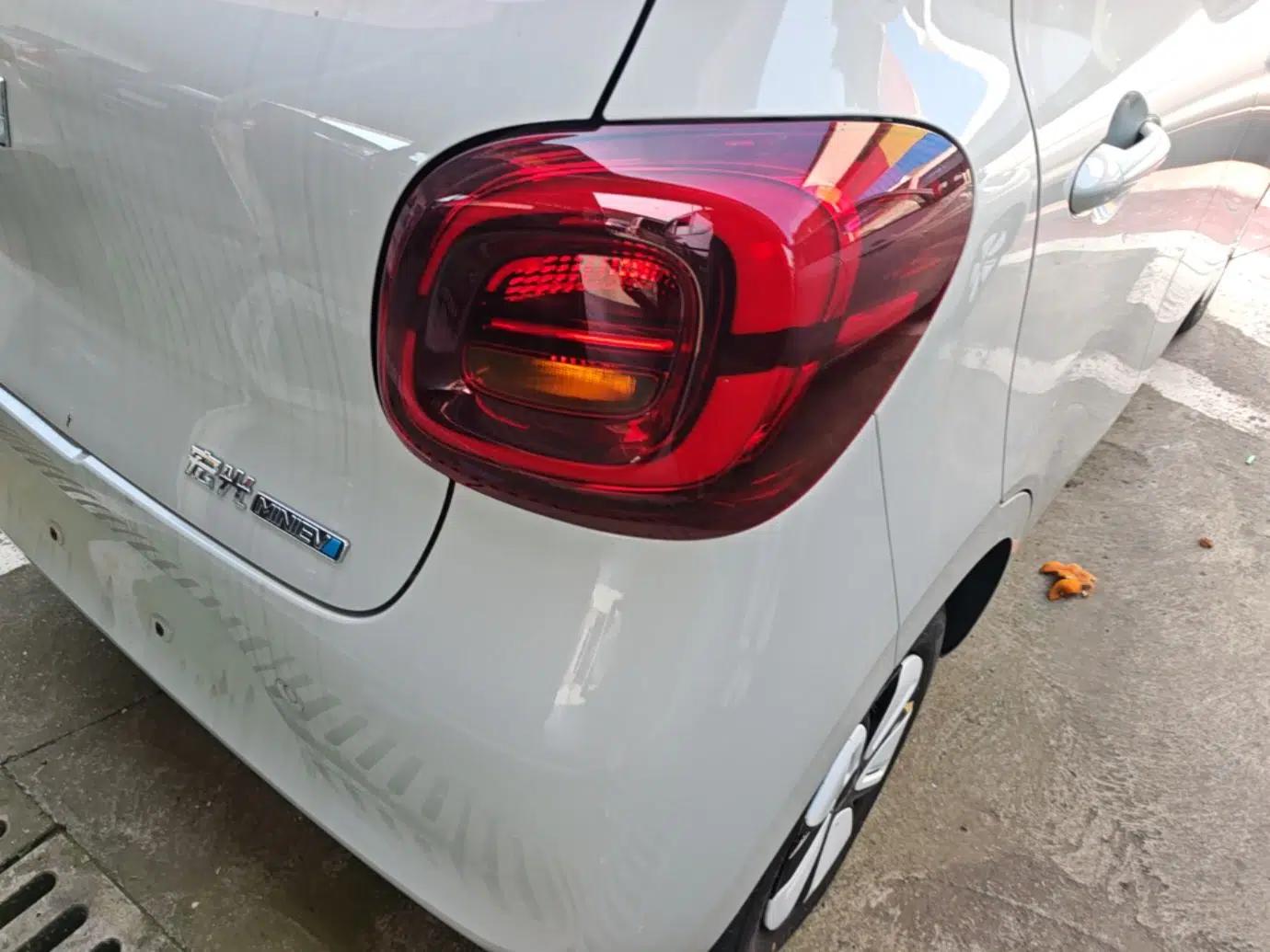 Wuling Hongguang MINIEV 2025 Four-Door Version Advanced Edition — миниатюра 9