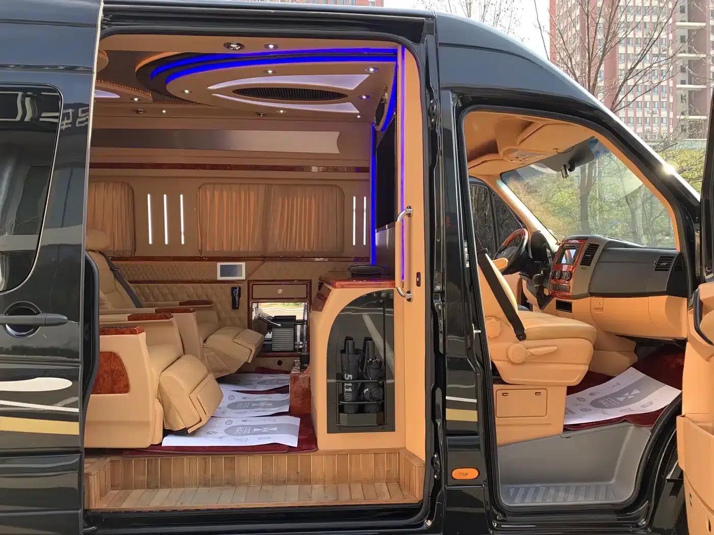 2017 Sprinter 3.5L Automatic — миниатюра 12