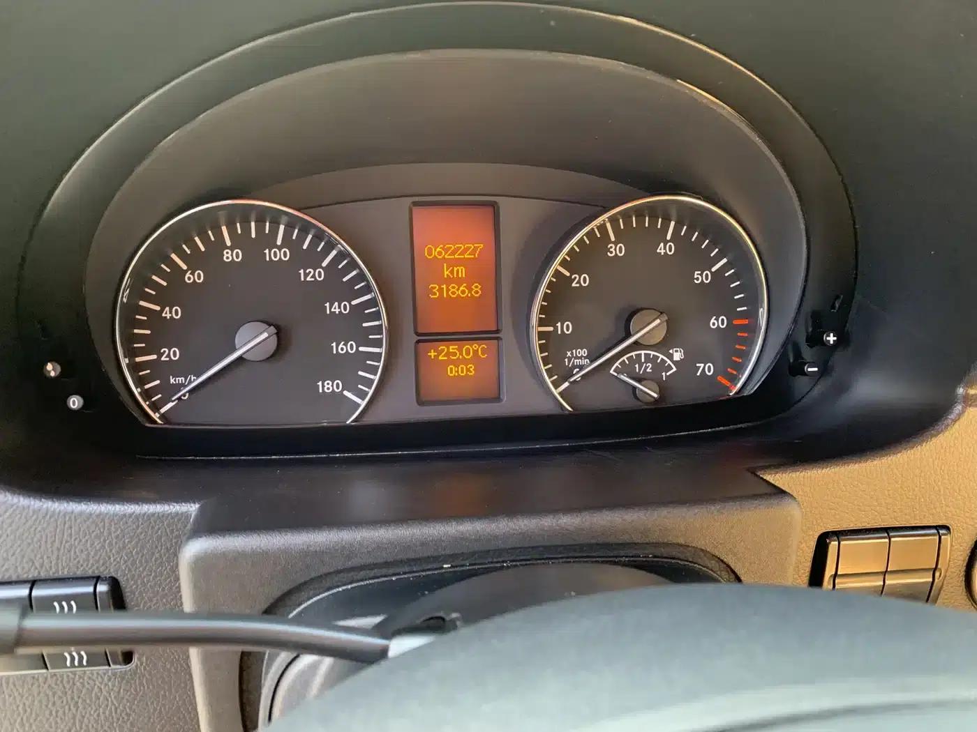 2017 Sprinter 3.5L Automatic — миниатюра 9