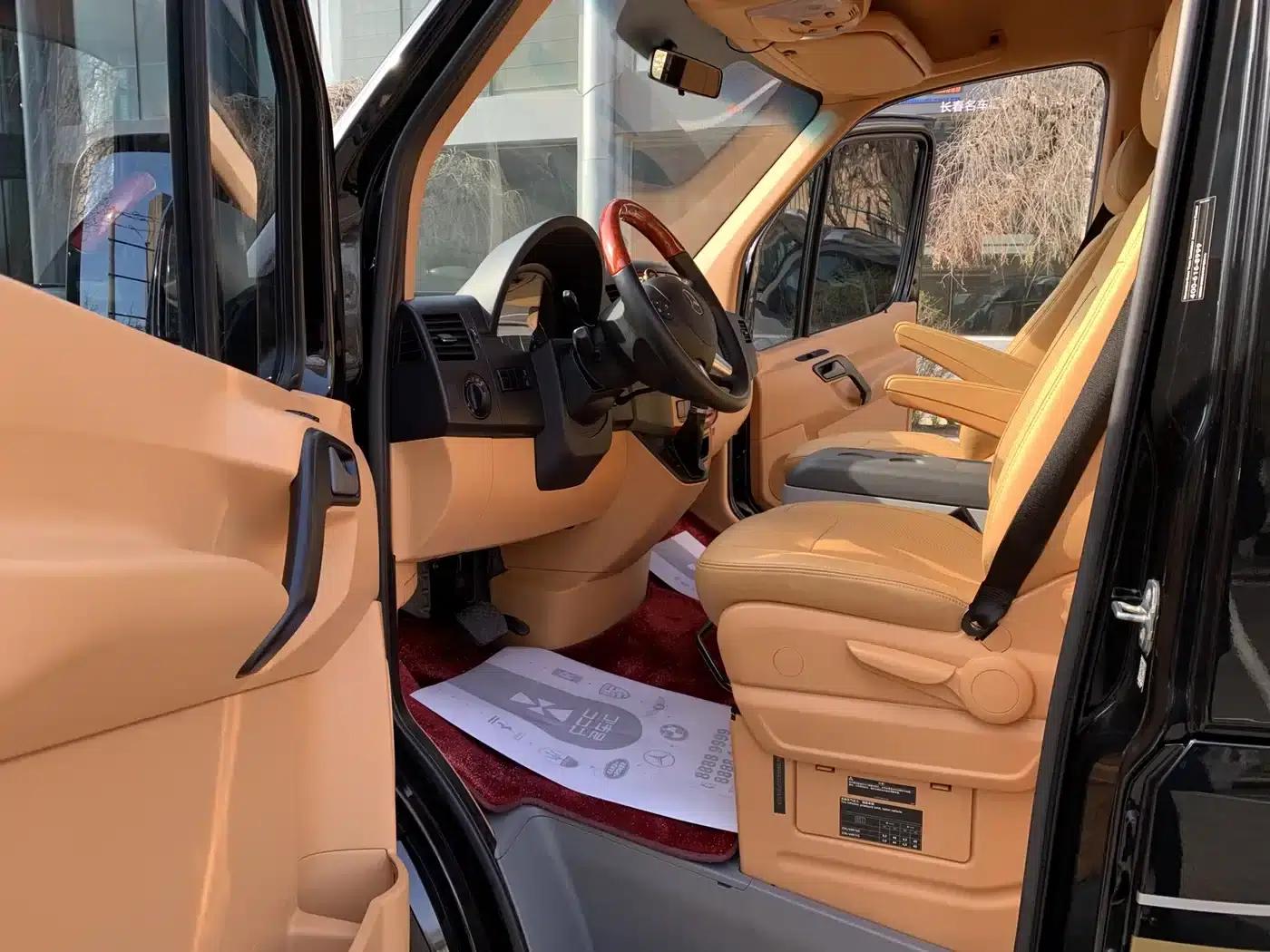 2017 Sprinter 3.5L Automatic — миниатюра 10