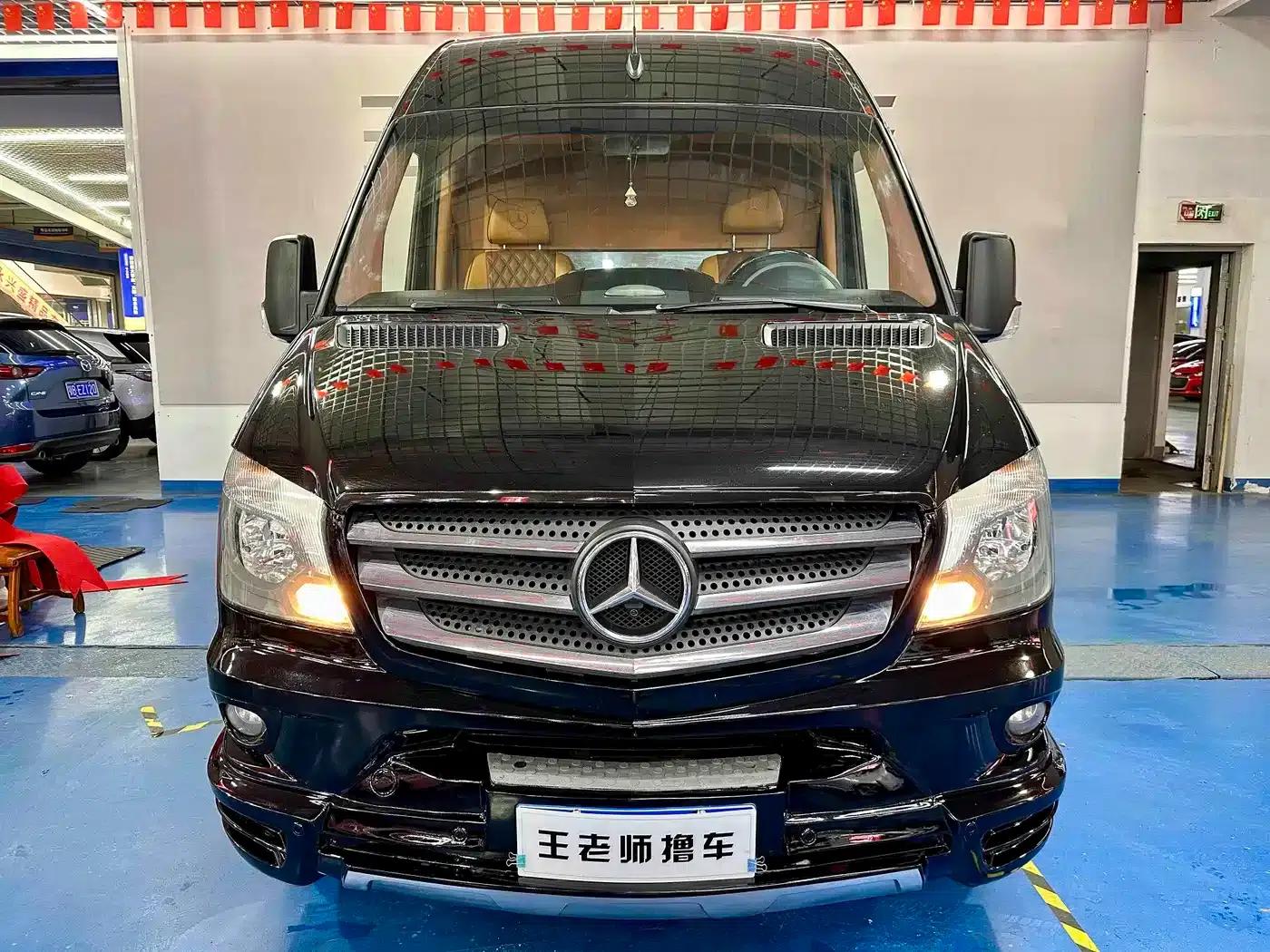 2016 Sprinter 3.5L Automatic — миниатюра 1