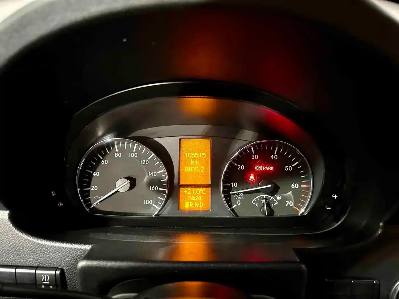 2016 Sprinter 3.5L Automatic — миниатюра 18