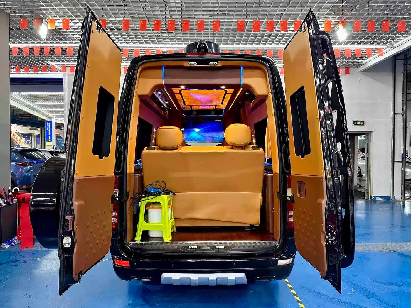 2016 Sprinter 3.5L Automatic — миниатюра 19