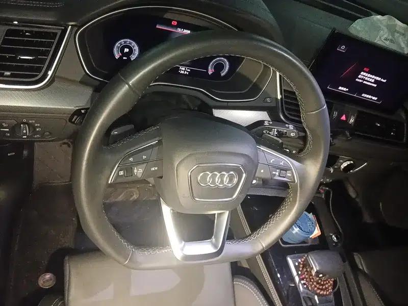 Audi Q5L 2022 40T RS Sport Package — миниатюра 11