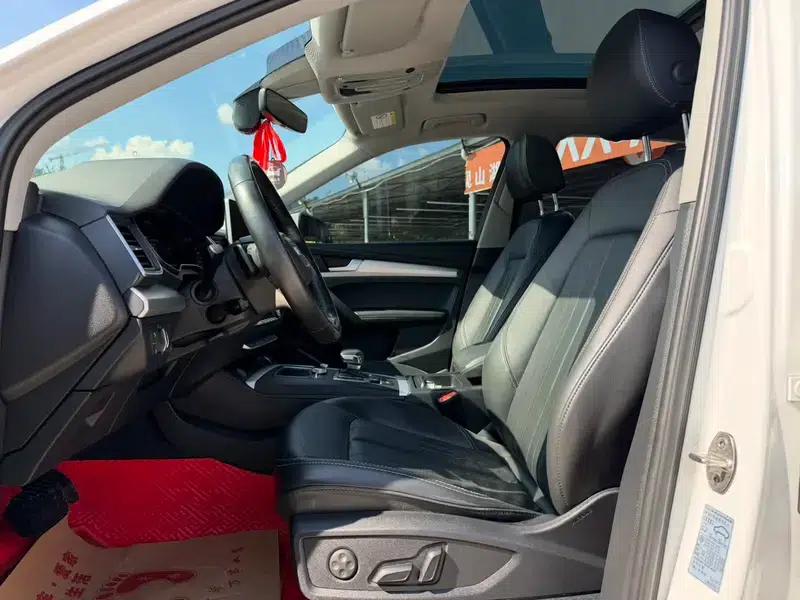 Audi Q5L 2020 Facelift 40 TFSI Luxury Fashion Edition — миниатюра 13