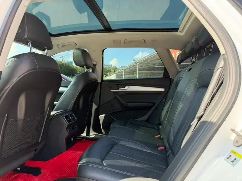 Audi Q5L 2020 Facelift 40 TFSI Luxury Fashion Edition — миниатюра 14