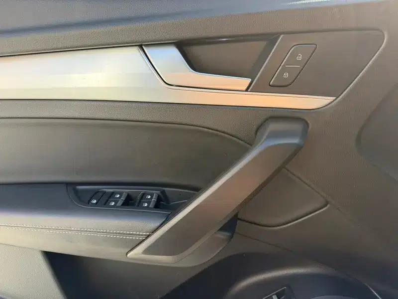 Audi Q5L 2020 Facelift 40 TFSI Luxury Fashion Edition — миниатюра 16