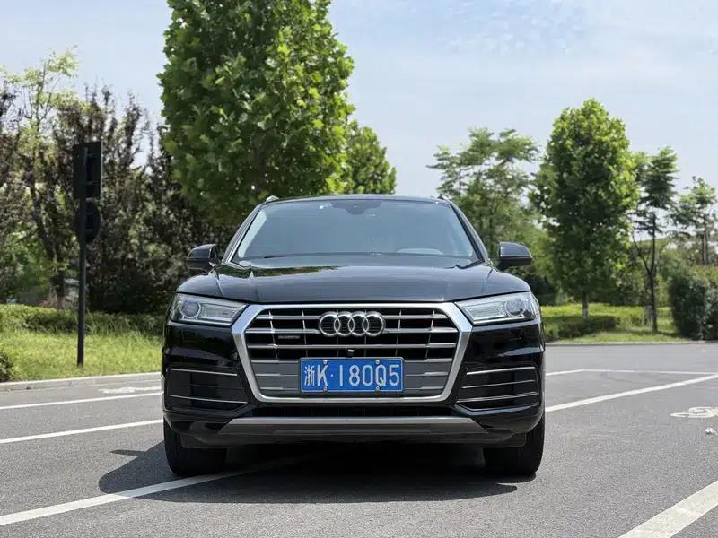 Audi Q5L 2018 40 TFSI Luxury Progressive Edition (National V Emission Standard) — миниатюра 2