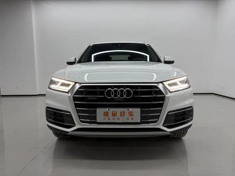 Audi Q5L 2020 45 TFSI Premium Elegance Edition — миниатюра 2