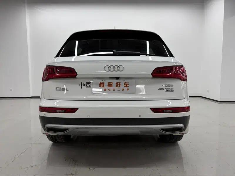 Audi Q5L 2020 45 TFSI Premium Elegance Edition — миниатюра 3