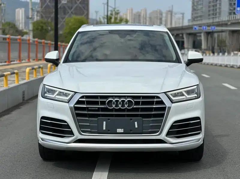 Audi Q5L 2020 40 TFSI Luxury Progressive Edition — миниатюра 2