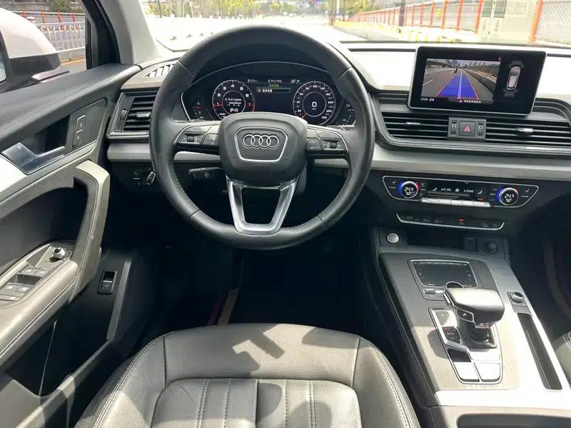 Audi Q5L 2020 40 TFSI Luxury Progressive Edition — миниатюра 10