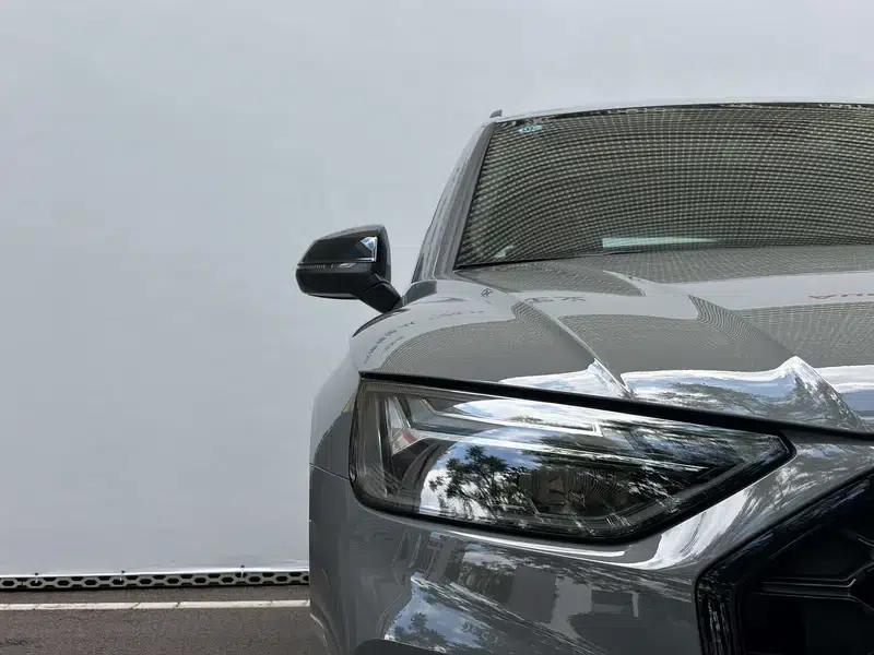 Audi Q5L 2025 quattro 45th Anniversary Edition 40TFSI Luxury Dynamic — миниатюра 12