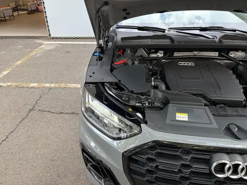 Audi Q5L 2025 quattro 45th Anniversary Edition 40TFSI Luxury Dynamic — миниатюра 16