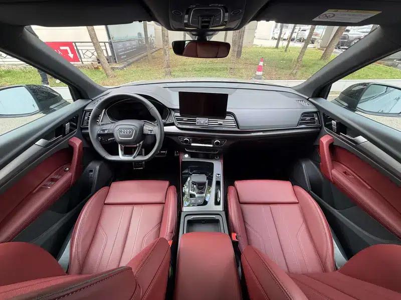 Audi Q5L 2025 quattro 45th Anniversary Edition 40TFSI Luxury Dynamic — миниатюра 17