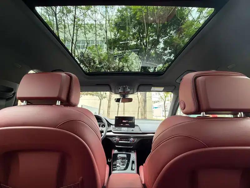 Audi Q5L 2025 quattro 45th Anniversary Edition 40TFSI Luxury Dynamic — миниатюра 22
