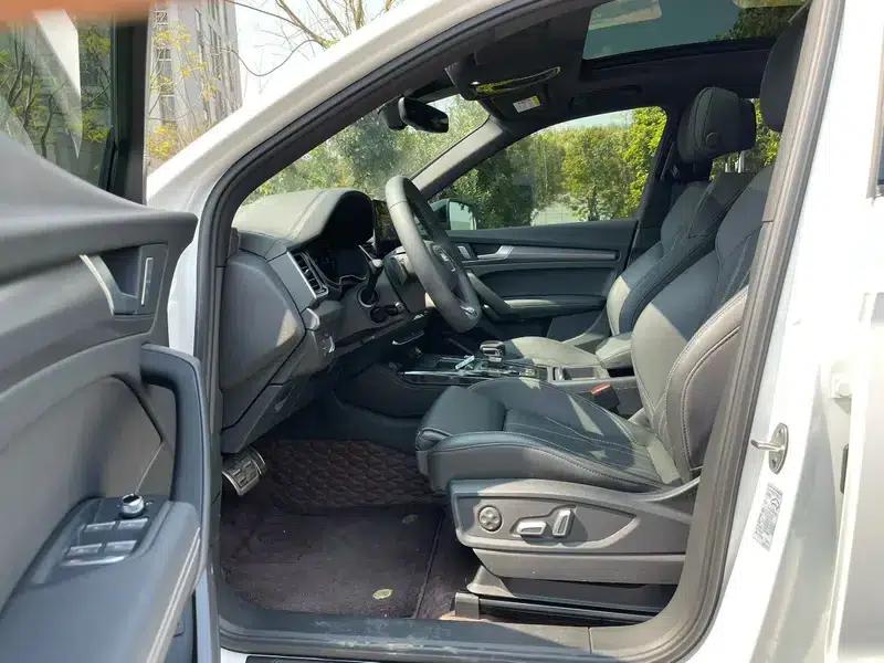Audi Q5L 2023 40T Luxury Dynamic — миниатюра 8