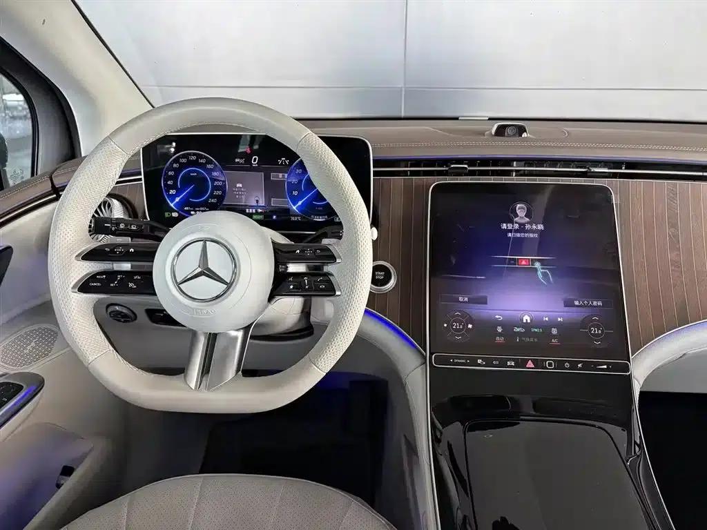 Mercedes-Benz EQE SUV 2024 500 4MATIC Pioneer Edition — миниатюра 7