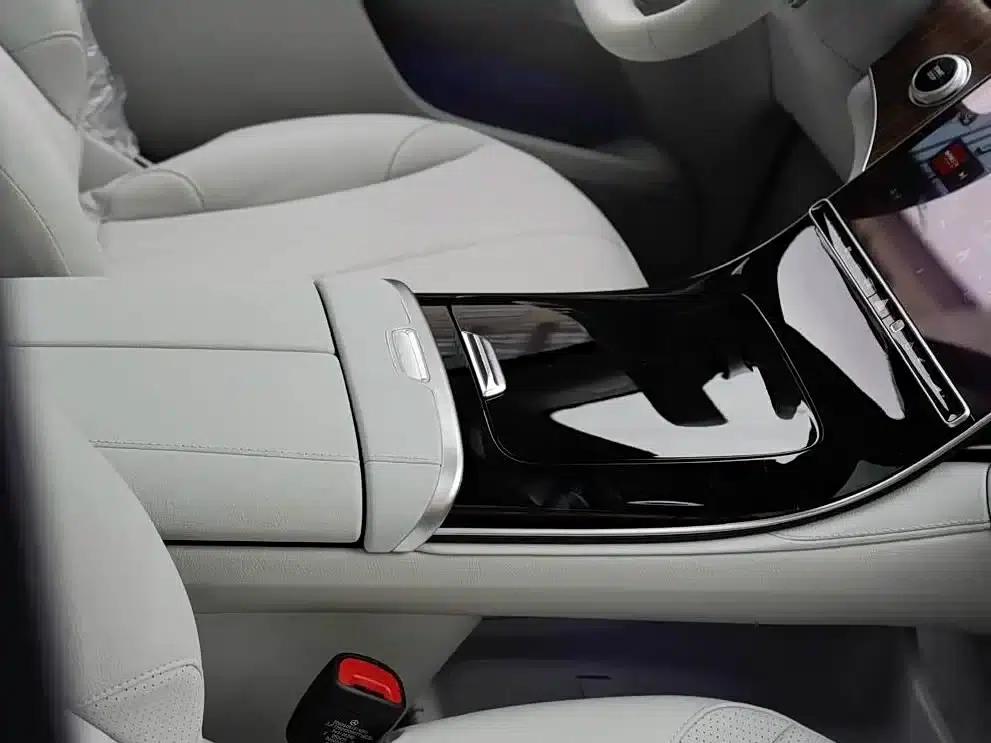 Mercedes-Benz EQE SUV 2024 500 4MATIC Luxury Edition — миниатюра 15