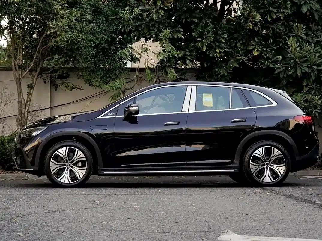 Mercedes-Benz EQE SUV 2024 500 4MATIC Luxury Edition — миниатюра 3