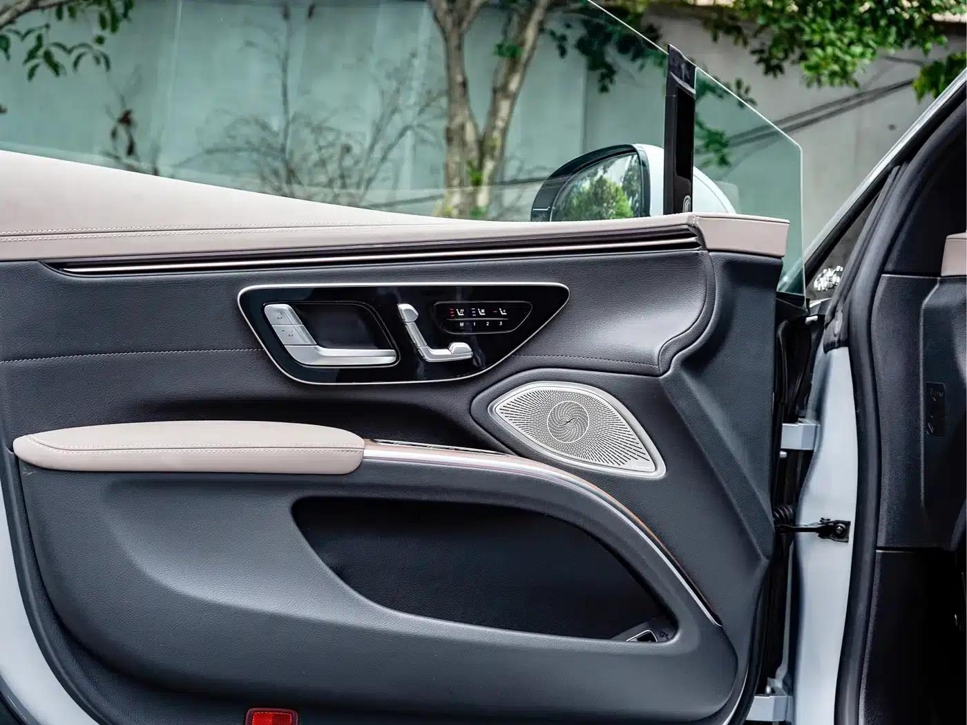 Mercedes-Benz EQS 2022 Facelift 580 4MATIC — миниатюра 14