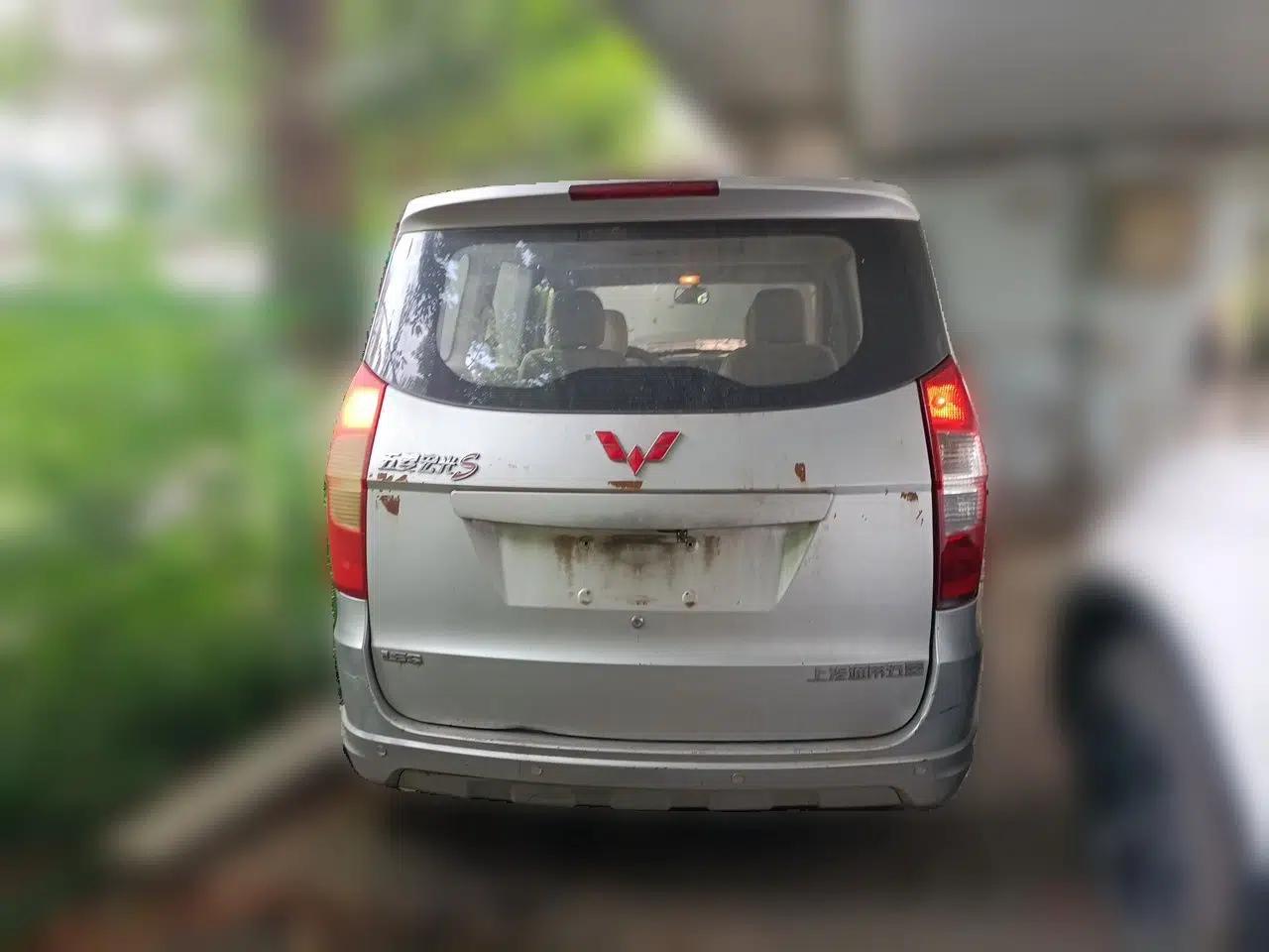 Wuling Hongguang 2014 1.5L S Standard Version — миниатюра 5