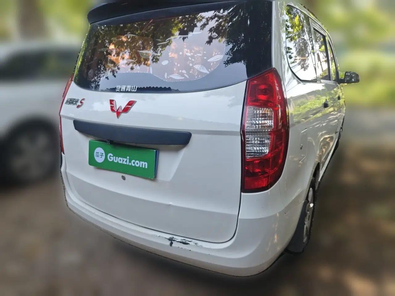 Wuling Hongguang 2016 1.5L S Comfort Version — миниатюра 6