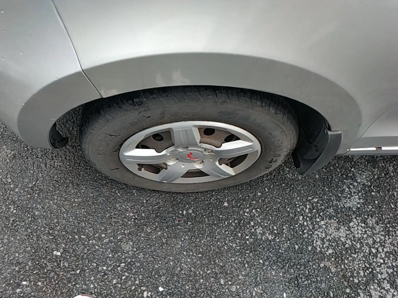 Wuling Hongguang 2014 1.2L Base Model China IV — миниатюра 15