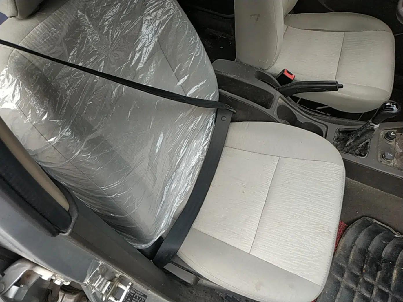 Wuling Hongguang 2014 1.2L Base Model China IV — миниатюра 24