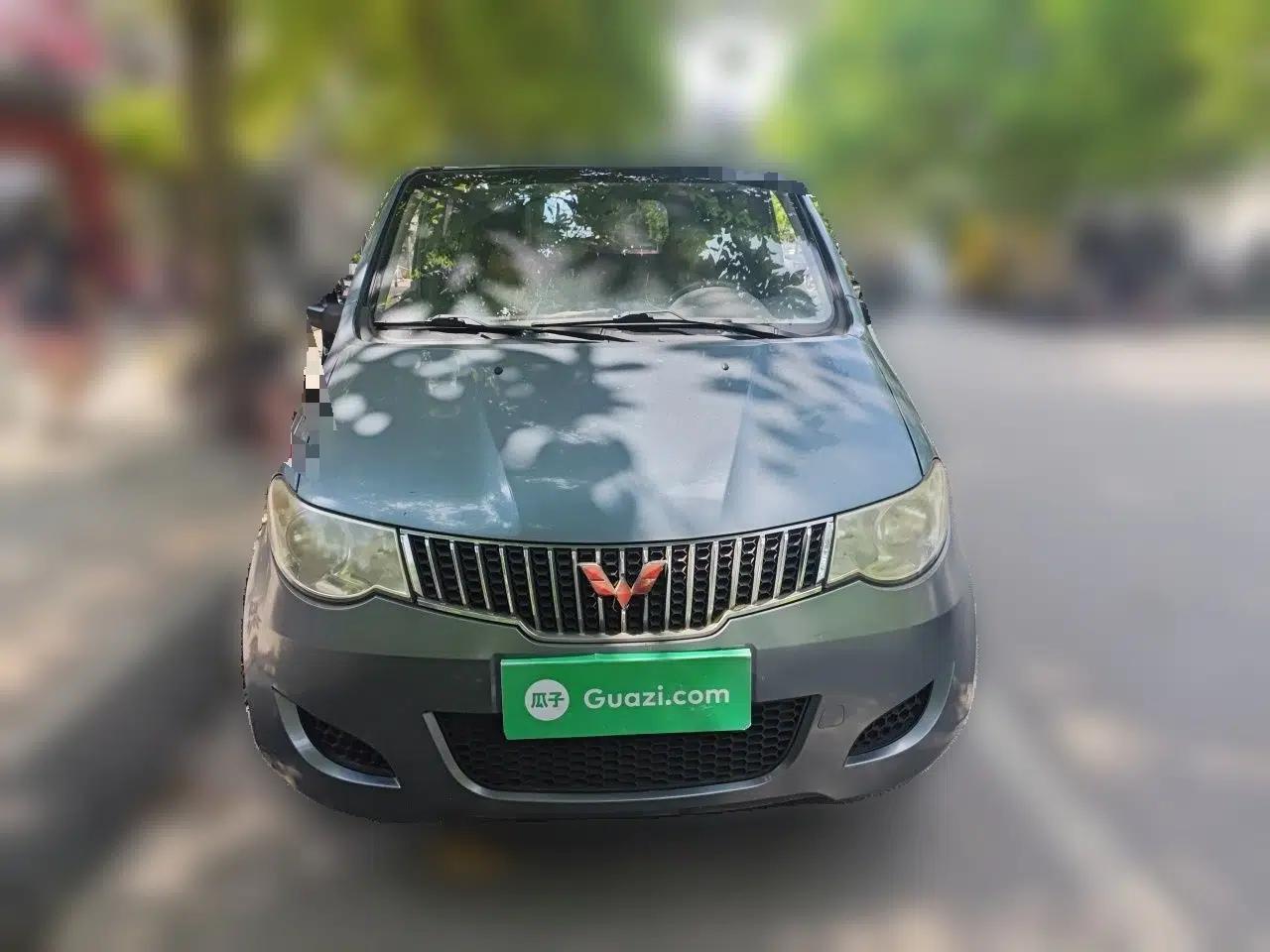 Wuling Hongguang 2013 1.5L Base Version — миниатюра 2